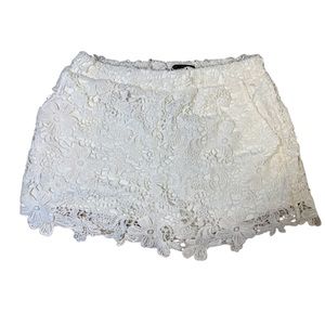 Crochet Dressy Shorts Size Medium